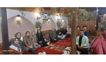 نشست صمیمانه دانشجویان دانشکده مهندسی با دکتر صادق زاده عطار